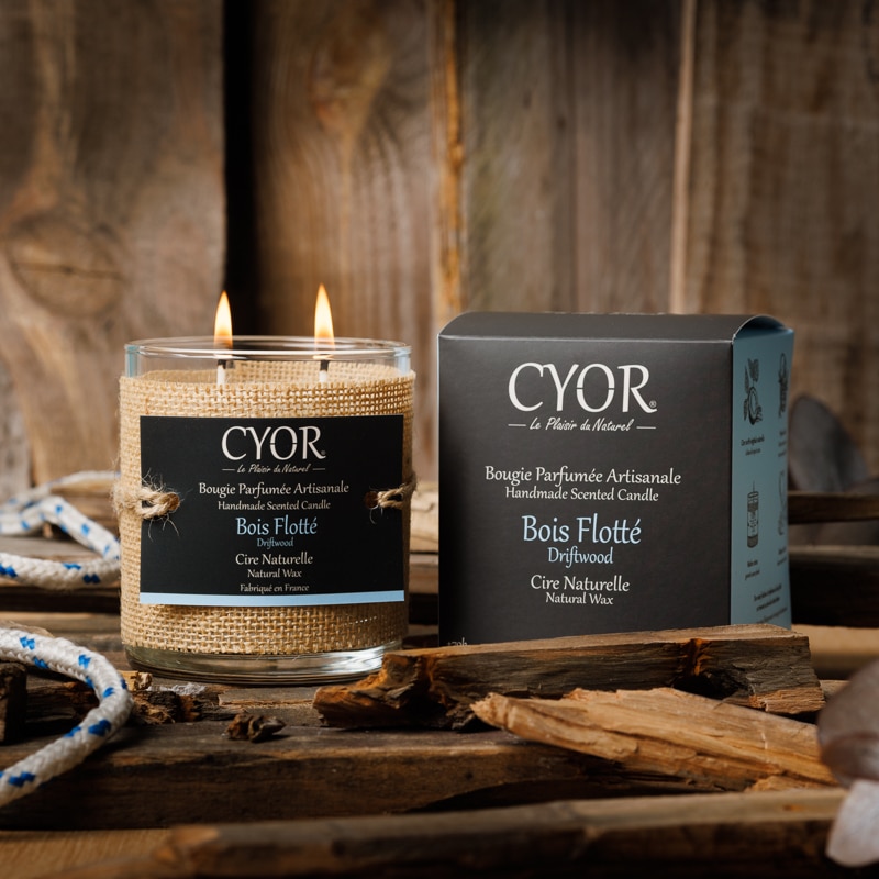GRANDE BOUGIE PARFUMEE BOIS FLOTTE
