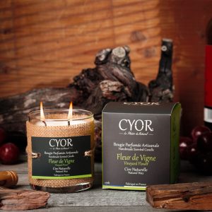GRANDE BOUGIE PARFUMEE FLEUR DE VIGNE