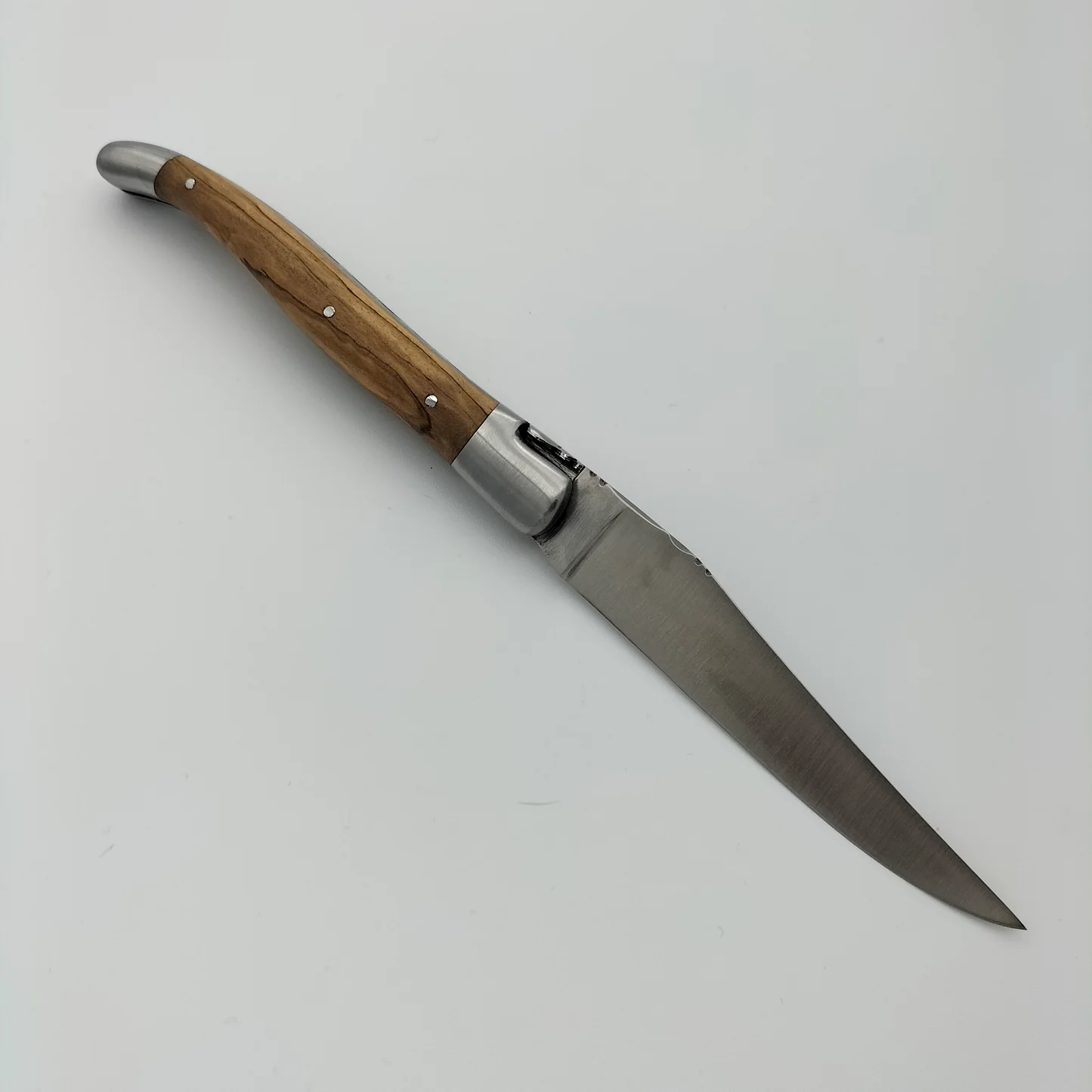 Couteau Pliant Laguiole Village 12cm Olivier – Image 3