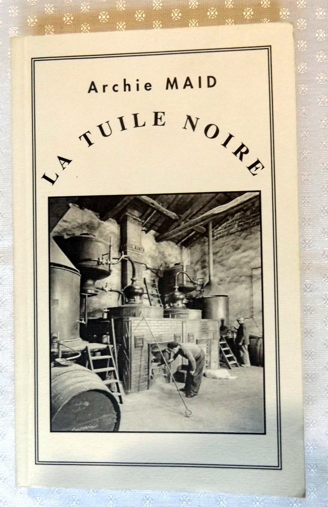 MAID, Archie : « La tuile noire ».