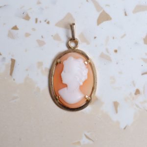 Pendentif Camée coquillage