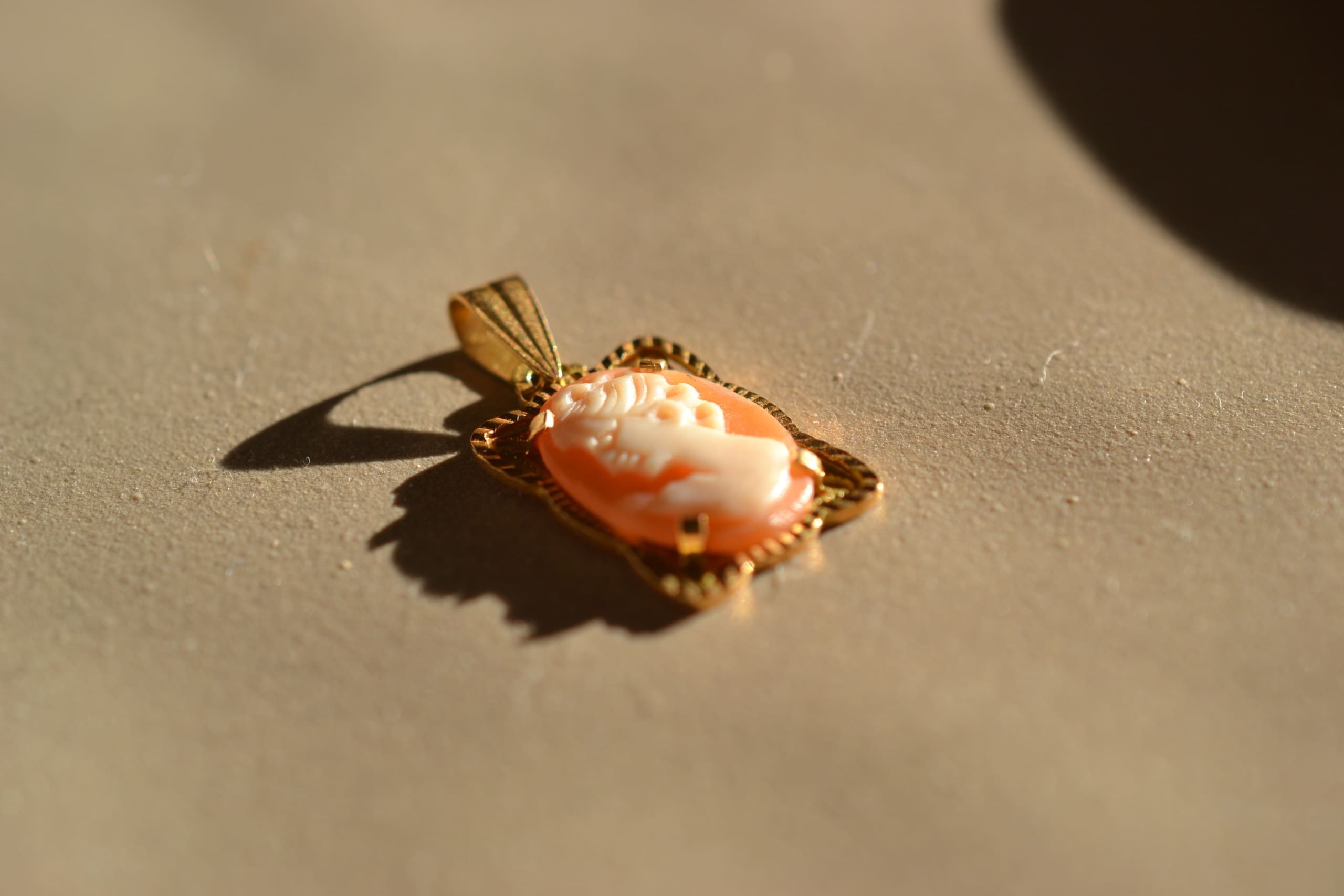 Pendentif Camée monture facettée – Image 4