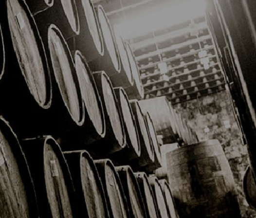 LAPHROAIG 48% Single Malt Whisky – Image 2