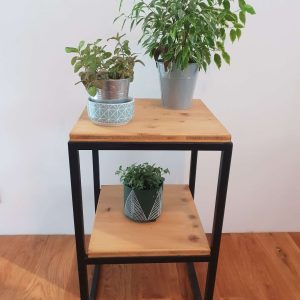 Fabriquez votre petit meuble en bois et métal