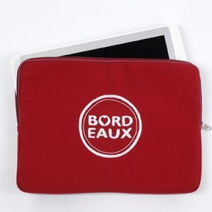 Housse pour Samsung Galaxy (10.47 pouces) rouge brodée blanc avec BORDEAUX Ville de Coeur®