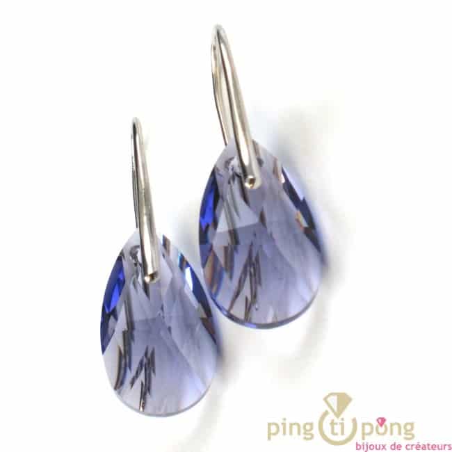 Bijoux en Swarovski : Boucles d’oreilles SPARK en forme de goutte en Swarovski et argent couleur violet Tanzanite – Image 2