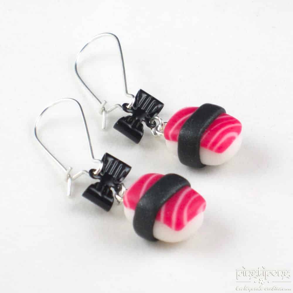 Boucle d’oreille fantaisie sushi au thon rouge – Ca perle et papote