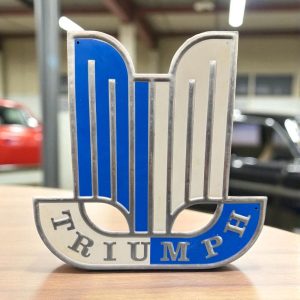Rare et ancienne plaque en métal (Alu) des années 1970 – Triumph – Décoration – Collection – Vintage