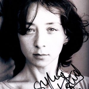Dédicace – Autographe – Rare photo signée au feutre noir par Sylvie Testud – Format 15×20